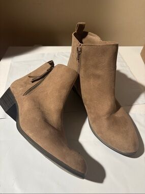 Esprit Tan Suede Pointed Toe Ankle Booties with Side Zip